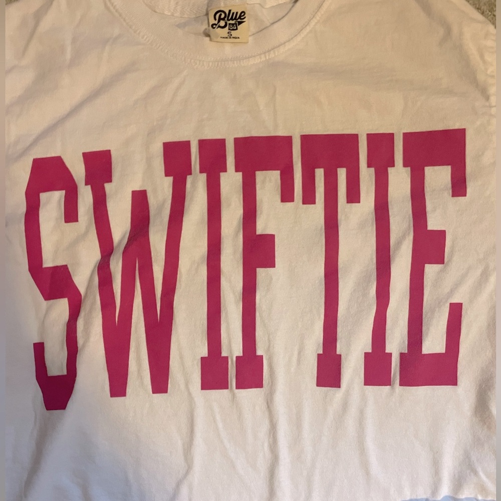 SWIFTIE cropped T, EUC